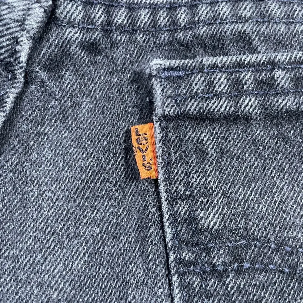 VTG Levis Jeans 30x21 Black 550 USA 90s Orange Tab Relaxed Capri Pants Student